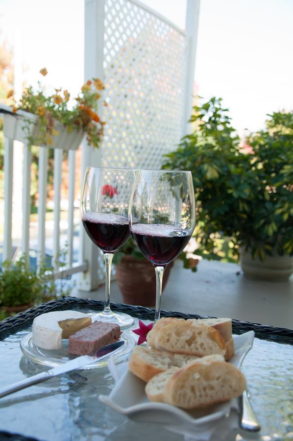 Gite Grand Moment Bed and Breakfast Cabano Eksteriør billede